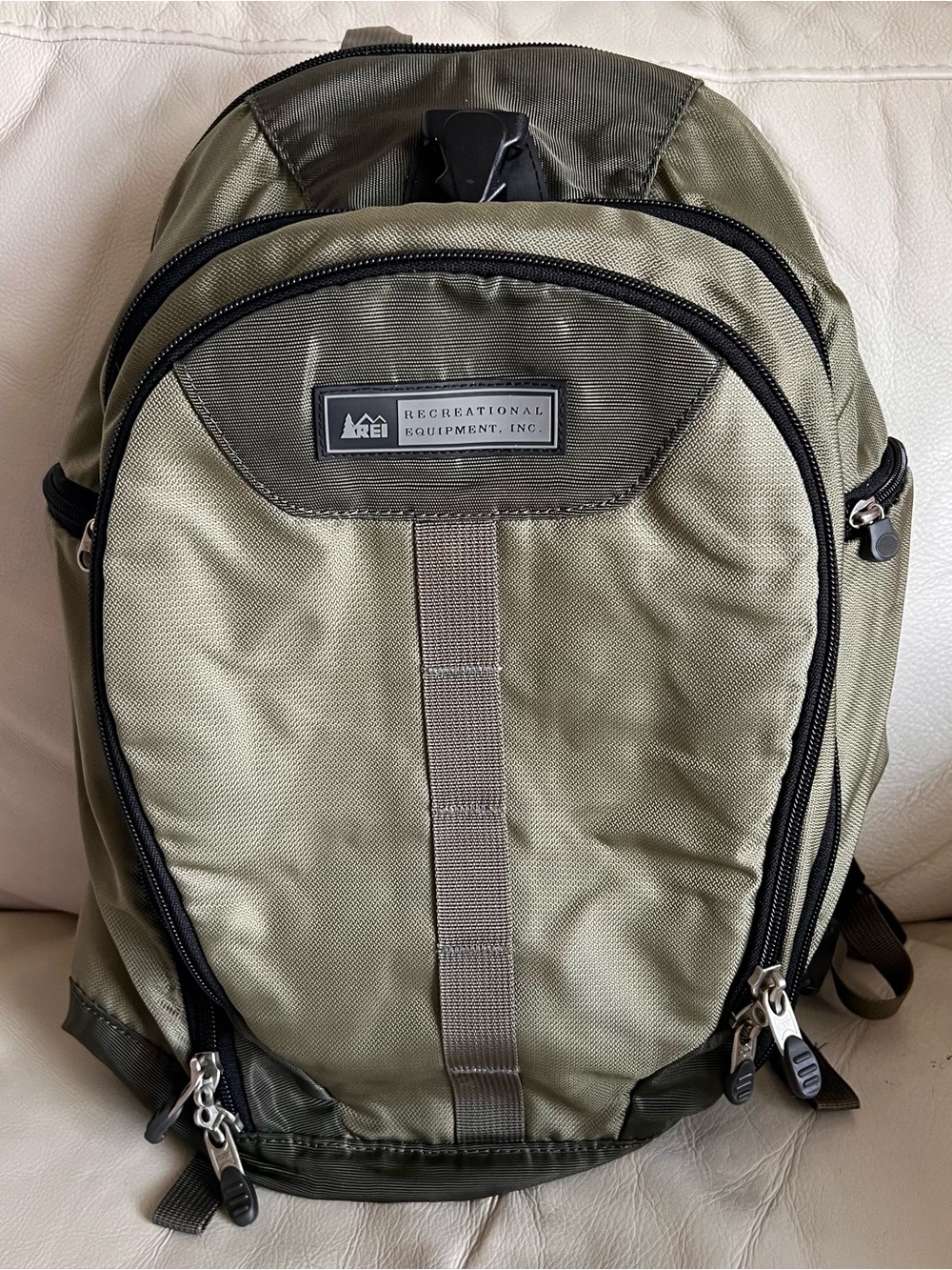REI Olive Backpack - Compact Daypack